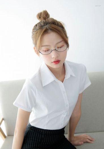 上课别穿内裤方便我c你_高清手机免费观看完整
